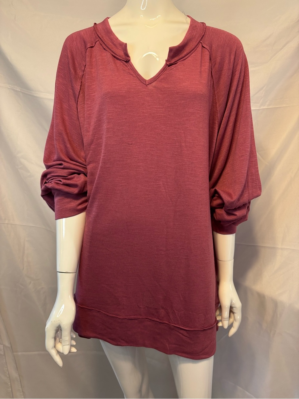ANDREE BY UNIT Dusty Rose V-Neck Pullover Size 3X Like New Condition